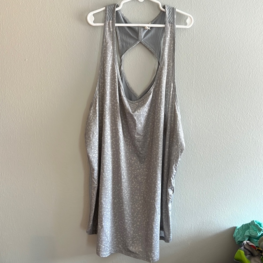 Under armour tank top
